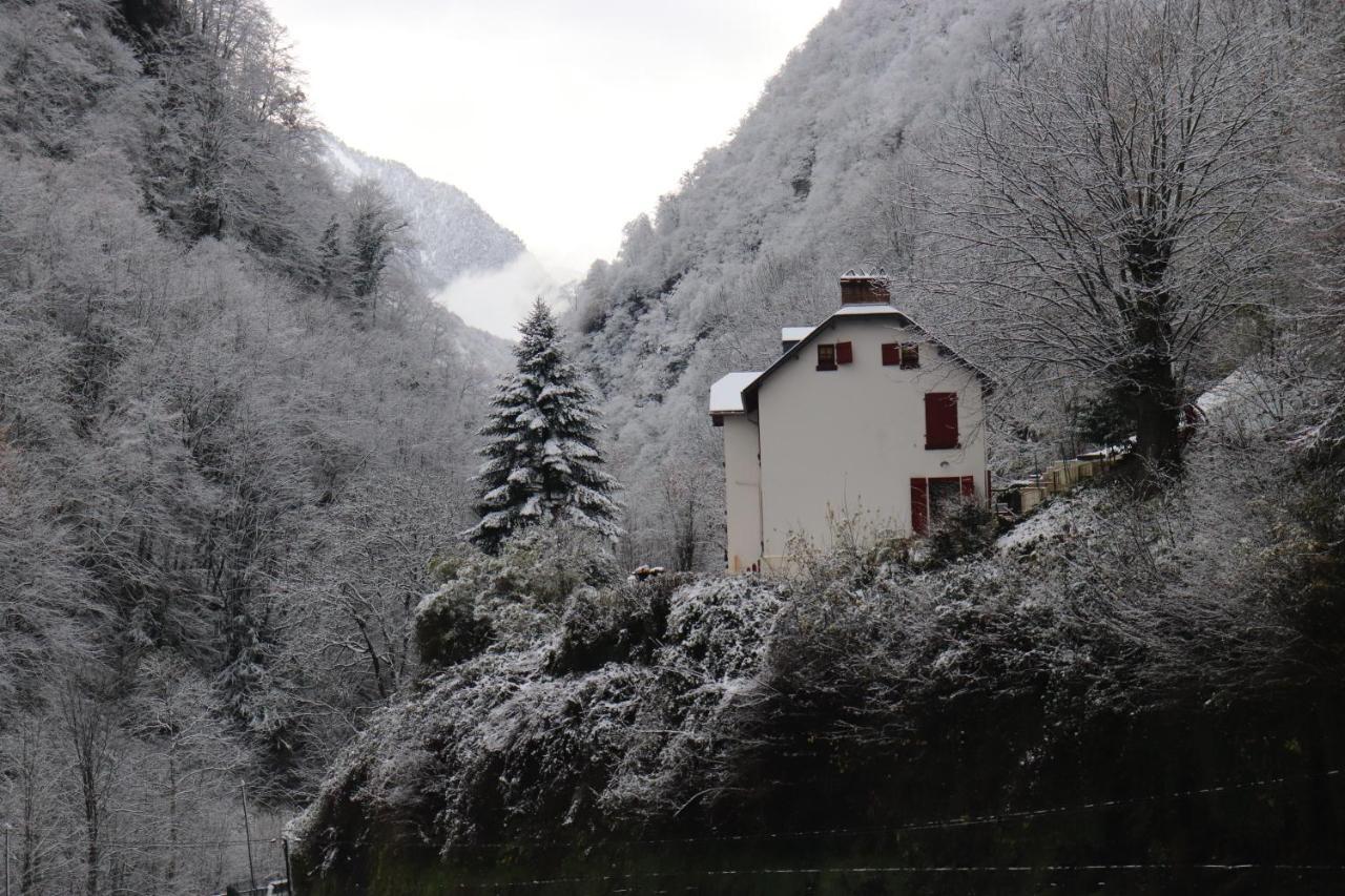 Les Ruisseaux Bed and Breakfast Cauterets Εξωτερικό φωτογραφία